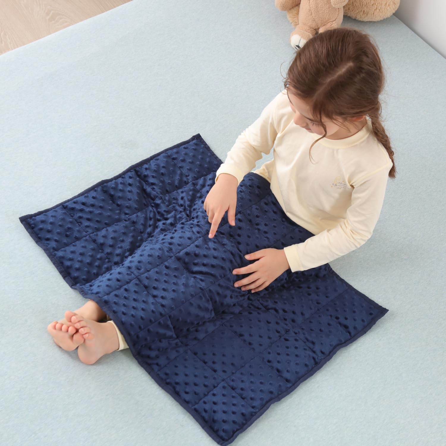 Sivio Weighted Lap Blanket, Minky Dots Weighted Blanket,Soft and Cozy Cooling Heavy Blanket, Calm and Nap, School and Home, 2lbs 20 x 30inches, Navy Blue