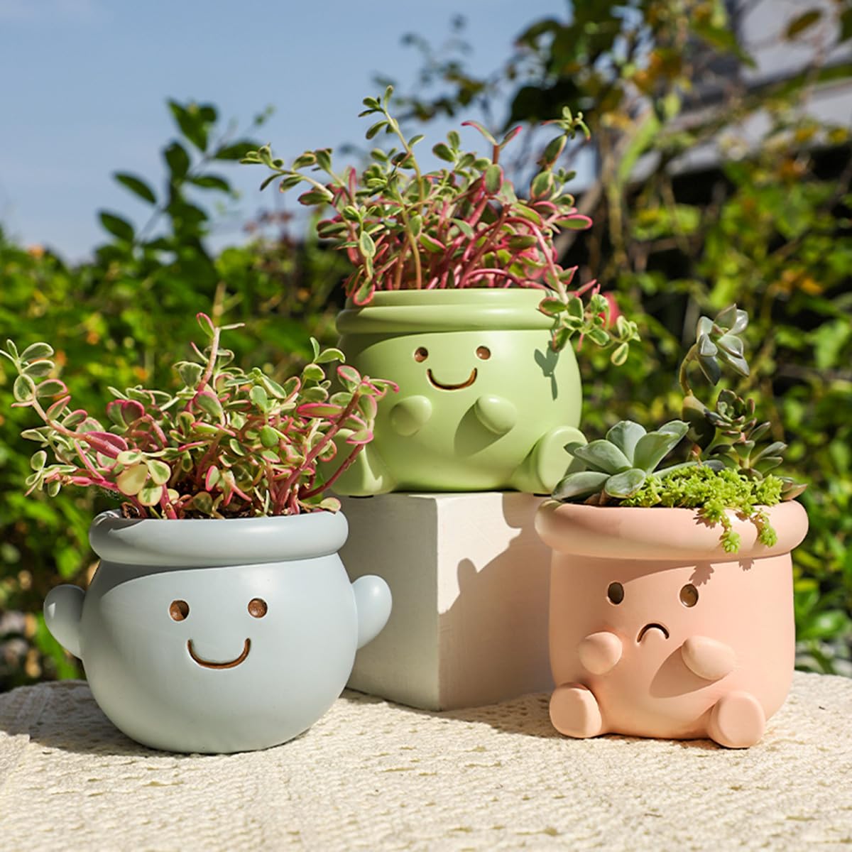 Maceta de cara bonita, macetas pequeñas de resina para plantas de interior, divertida maceta de cara sonriente con agujero de drenaje, idea de regalo para cumpleaños, Navidad (verde)