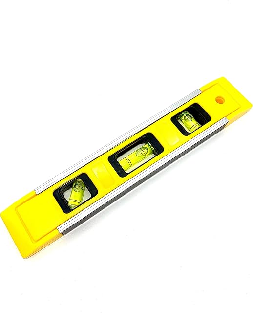 TIJAR Spirit Level Magnetic - Small, Unbreakable and Magnetic Torpedo Level with 2 Level Bubbles - Boat Level - Scaffold Level for Builders, Home DIY, Brick Laying (23 CM)