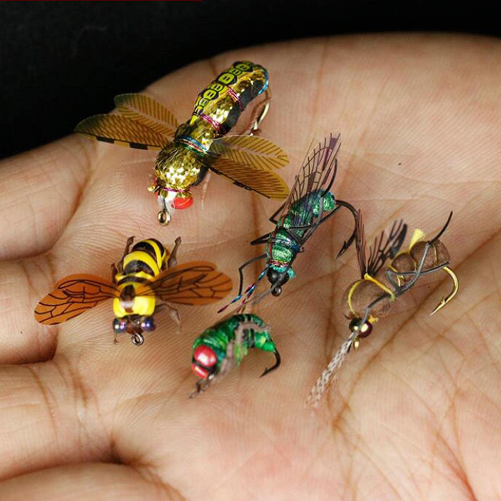 Calandis 2X Simulation Fishing Insect Lure Splashing Flies/Mosquito/Bee Baits 17mm | Feather, Fiber | 2 Pieces Fishing Baits1 Piece Storage Box-image-3