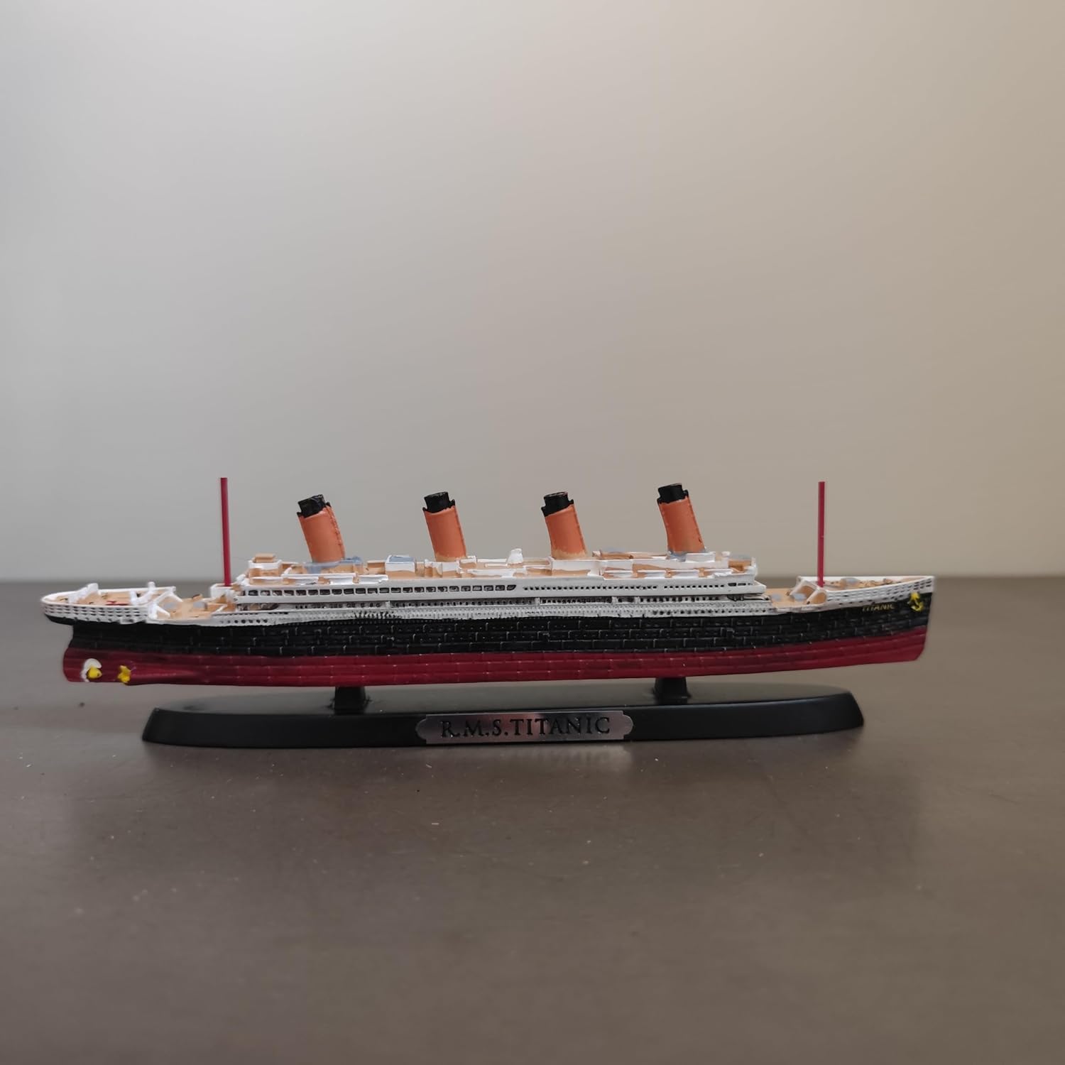 Titanic Resin Model