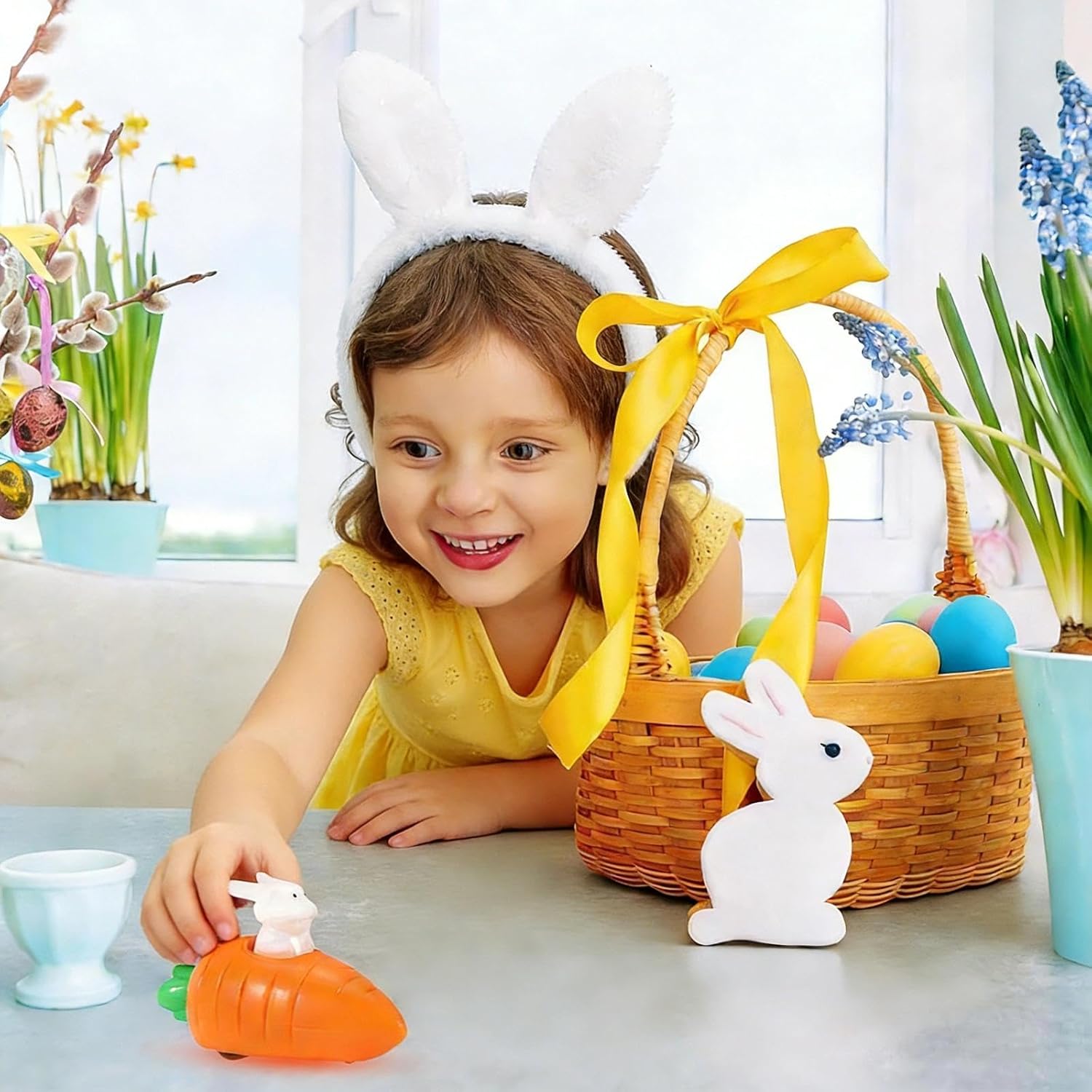 Pack of 4 Wind-Up Toy Carrots with Rabbits Wind Up Car Small and Light Rabbit Clock Movement Toy Car, Easter Decoration Retractable Cars from 1 Year for Children Boys Girls