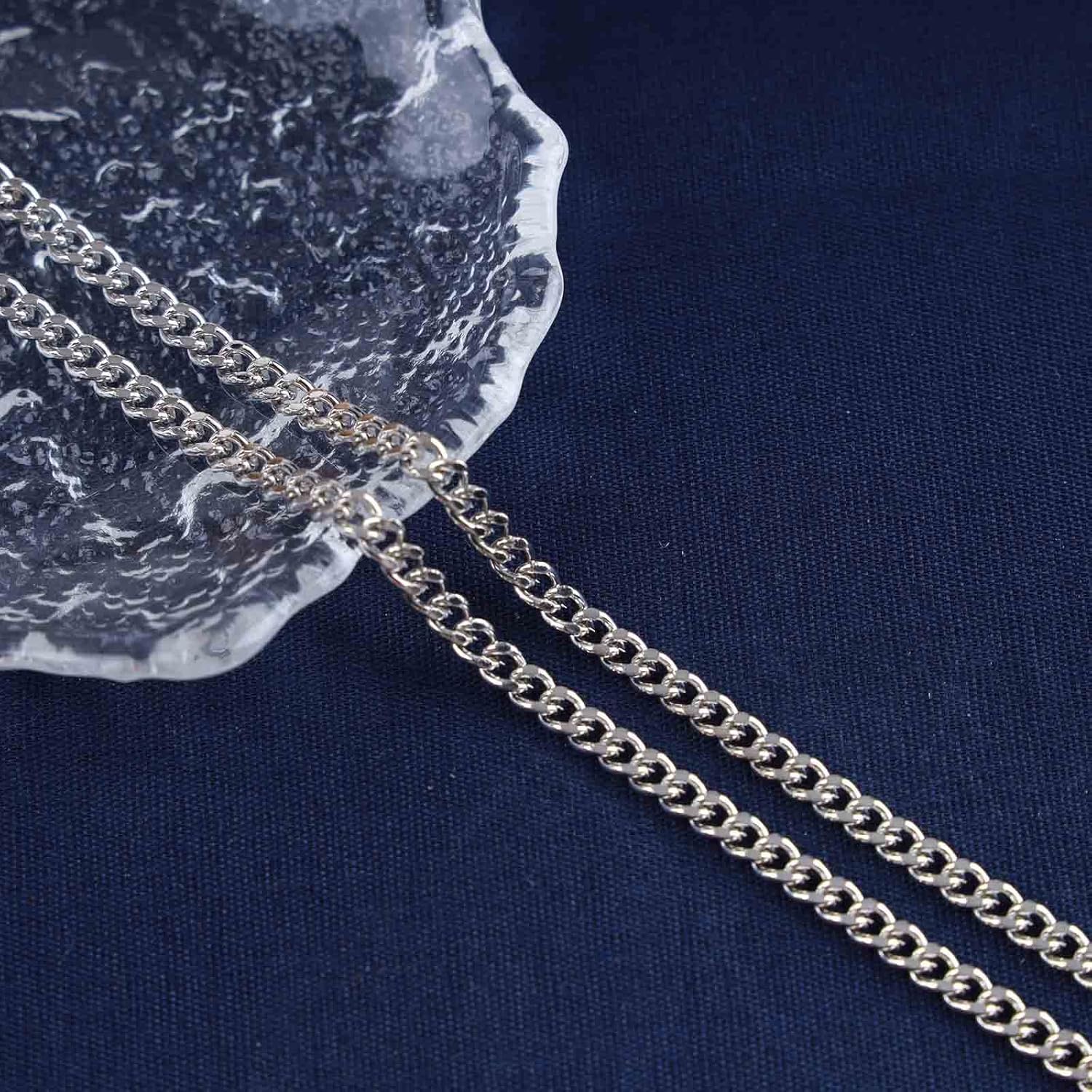 Vintage Cross Necklace Choker Crystal Cross Pendant Necklace Punk Silver Curb Chain Necklace Religious Cross Choker Necklace Jewelry for Women - Image 5