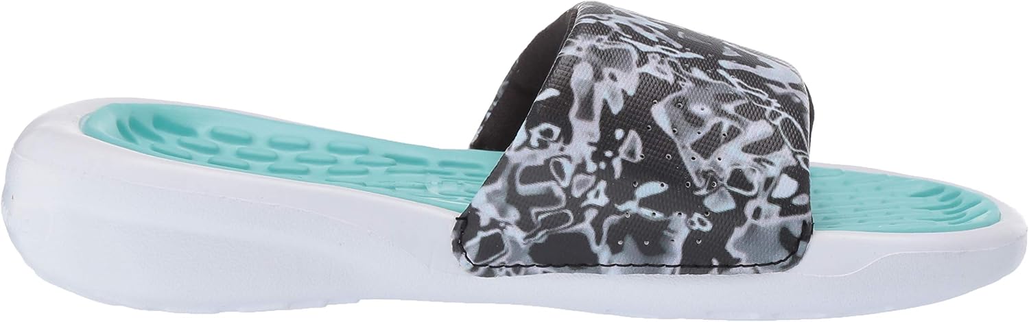 Under Armour girls Playmaker Chroma