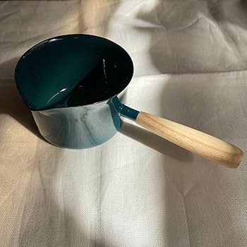 Amazon.co.jp: ホーロー ミルクパン 持ち手 木柄 手鍋 琺瑯 小鍋