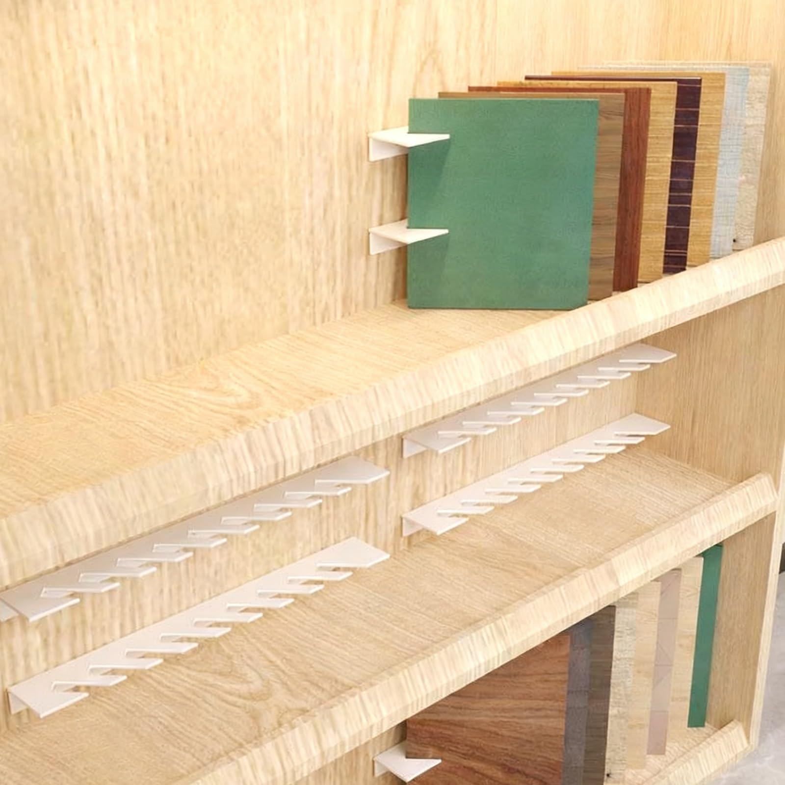 Espositore per Campioni di Piastrelle in Marmo di Grande capacità - Scaffale da Pavimento in Legno Bianco con 9/13/15/19 Scomparti, Adatto per attività di Fornitura (120x7,5x3 cm/47,2x3x1,2