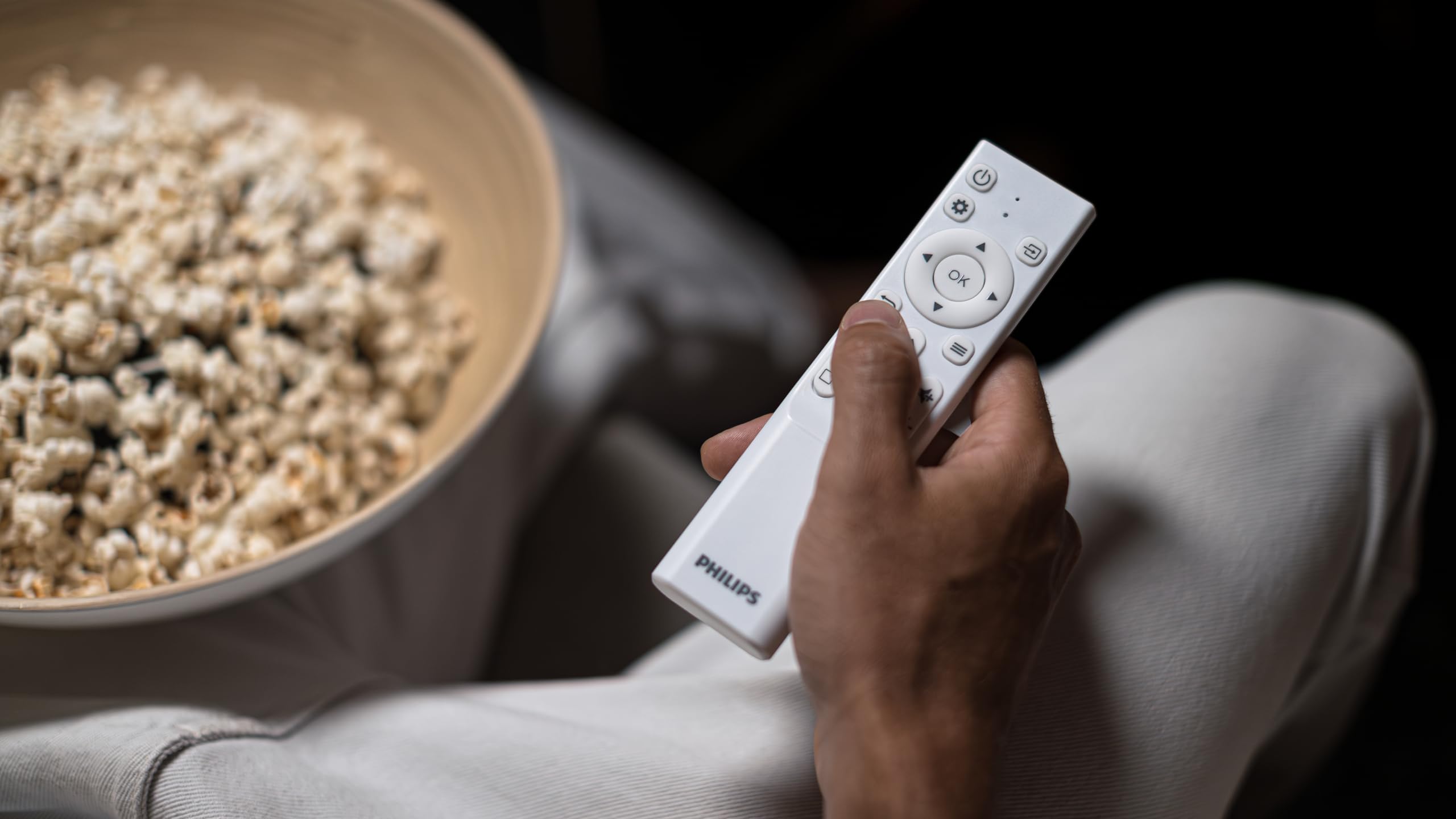 Vidéoprojecteur - PHILIPS - NeoPix 550 Smart - Full HD 1080p - 500 lumens - 100 pouces