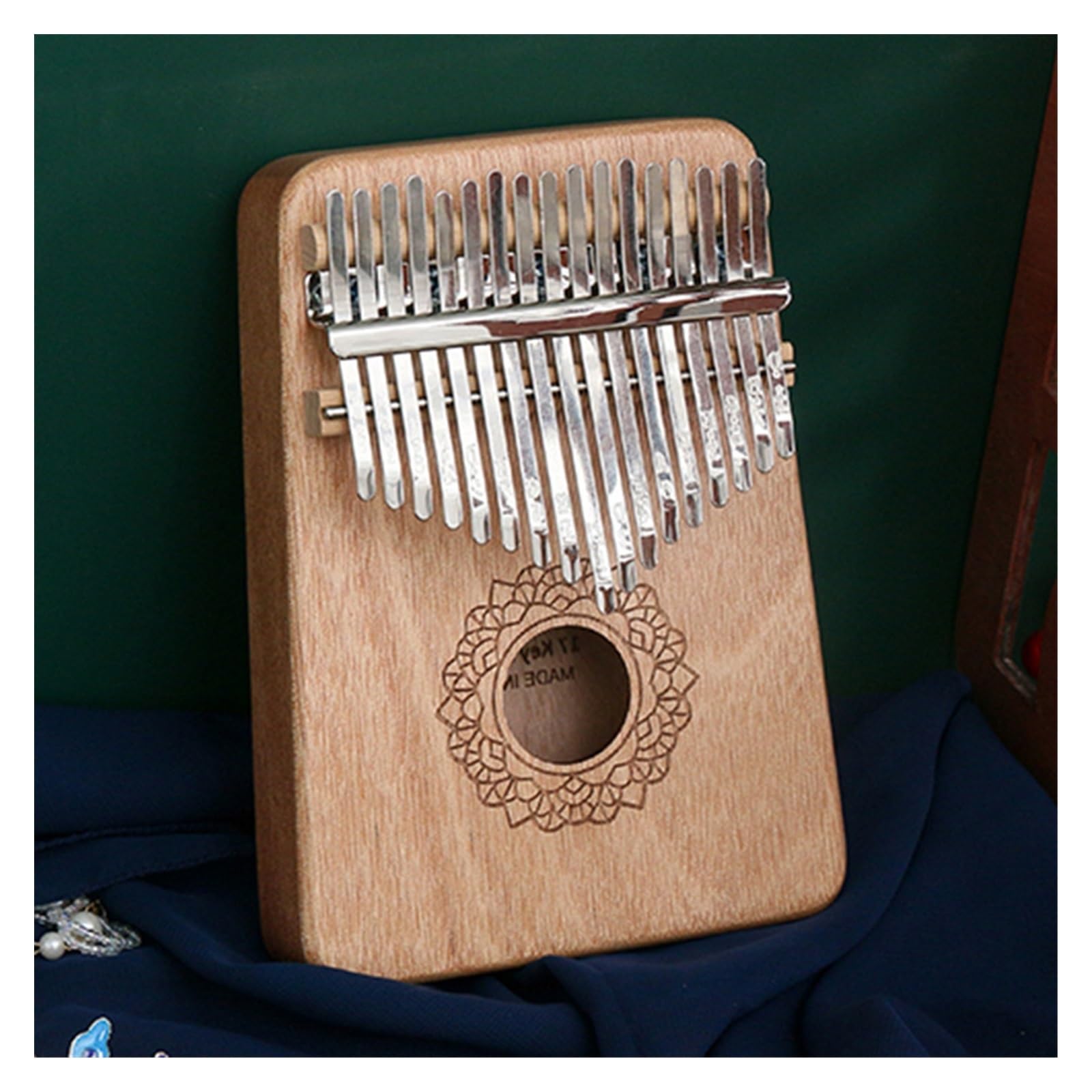 kalimba mini Chromatyczny 17-tonowy fortepian kciukowy Kalimba przenośny fortepian palcowy dla początkujących w kolorze kłody kwiatowej