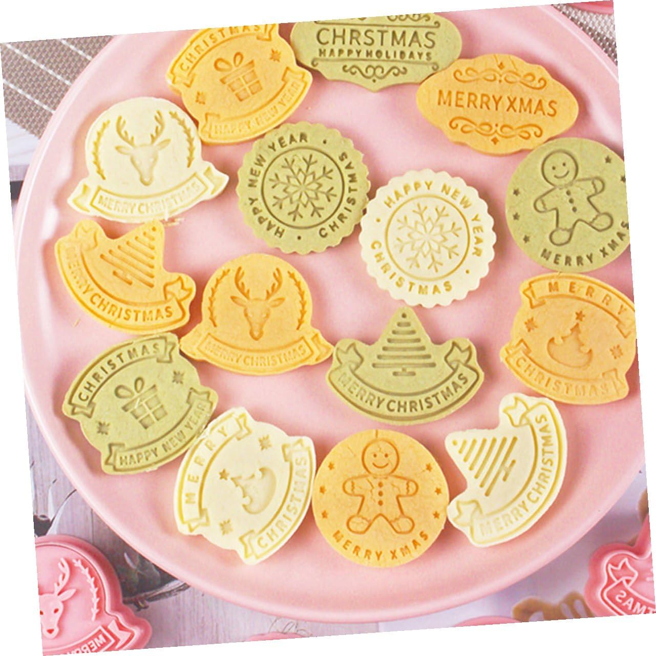 HEMOTON 8pcs Christmas Cookie Cutters Set with 3d Embossed Stamps, Reusable Plastic Baking Molds for Holiday Cookies, DIY Pastry and Chocolate Mold, Christmas Baking Supplies
