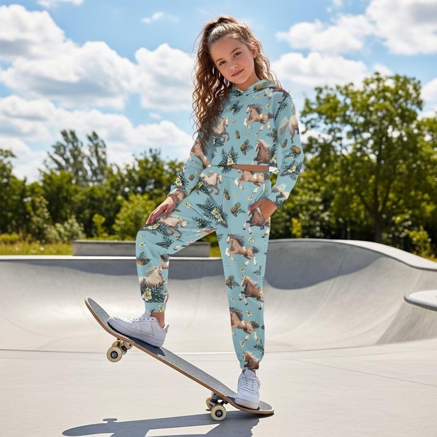 Girls 2 Piece Tracksuit Hoodies Sweatshirts Jogger Pants with Pockets Short Sweatshirt Sweatsuit 4-13 Years