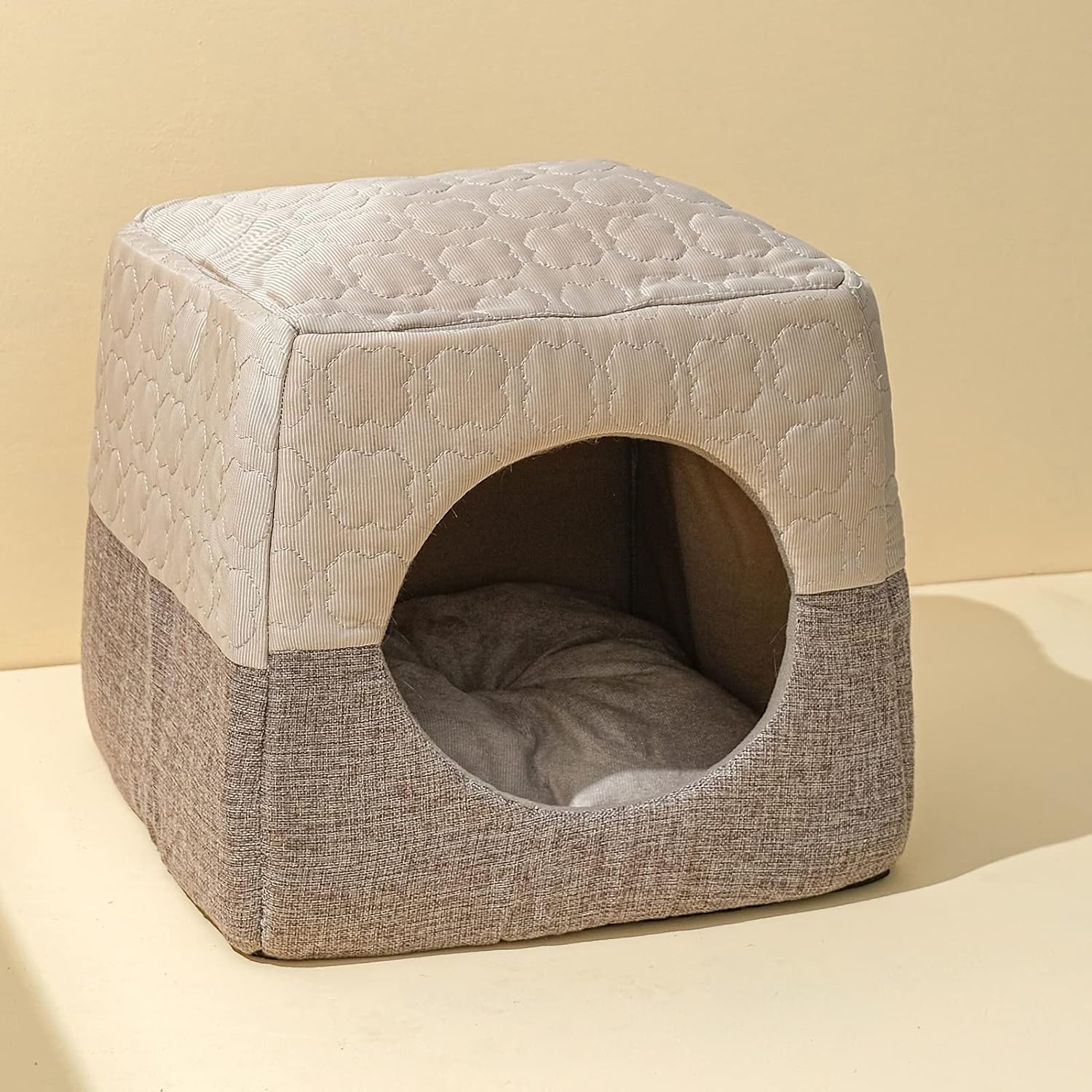Mumoo Bear Cat Cave Bed for Indoor Cats up to 7kg, 37x33x30cm 3 in 1 Warm Cave Cat House Cat Sofa Bed Foldable Microfiber Tent with Removable Washable Cushion Pillow for Kitten Cats Small Pets