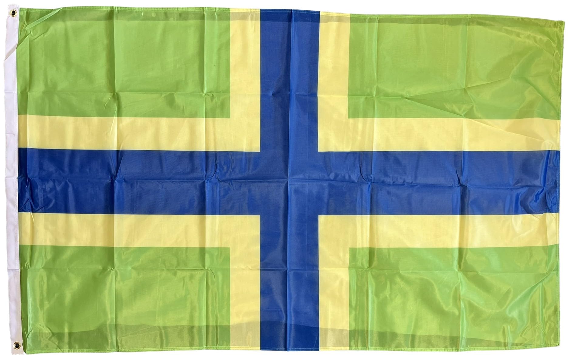 NWFlags Gloucestershire Flag 5ft x 3ft | Outdoor Heavy 110d Knitted Polyester | 5x3 Gloucester English County Heavy Duty Strong Flag for Garden Flagpole with 2 metal eyelets