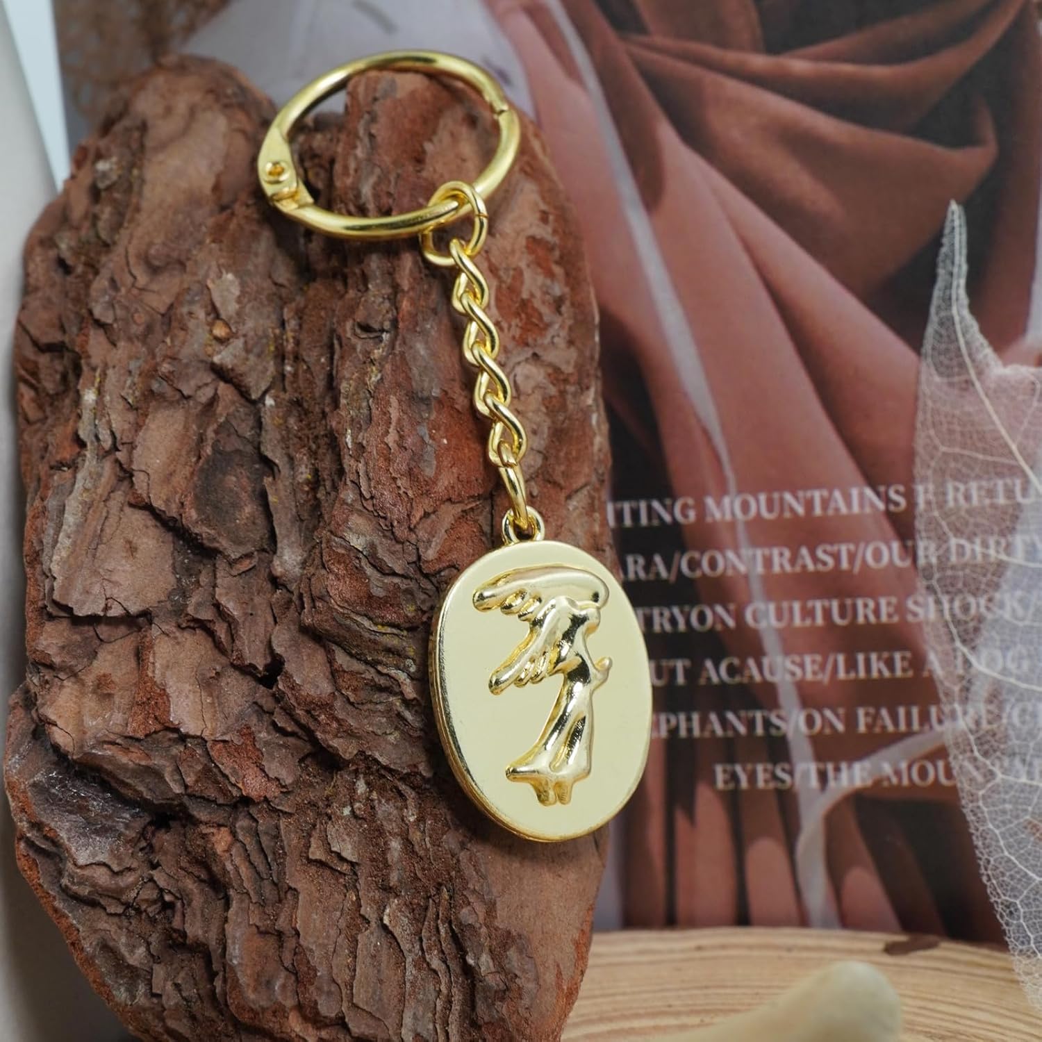 20 Pcs Angel Keychain - Pocket Angels Figurines Tokens Bulk - Angel Charms Coins - Guardian Angel for Car - Angel Gifts for Friends, Family (Gold)