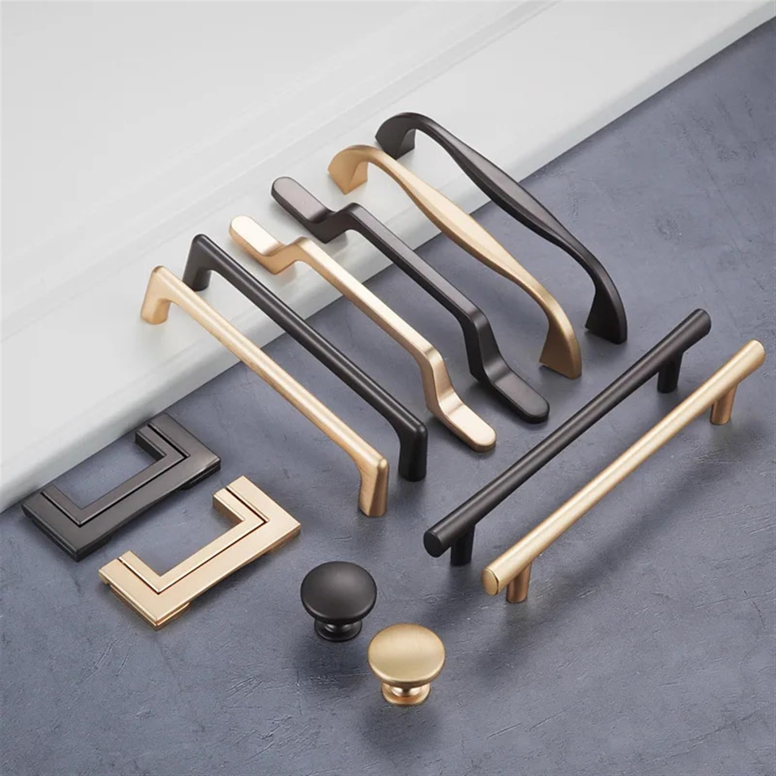 Bouton de tiroir monotrou 7287P en zinc robuste et design minimaliste droit