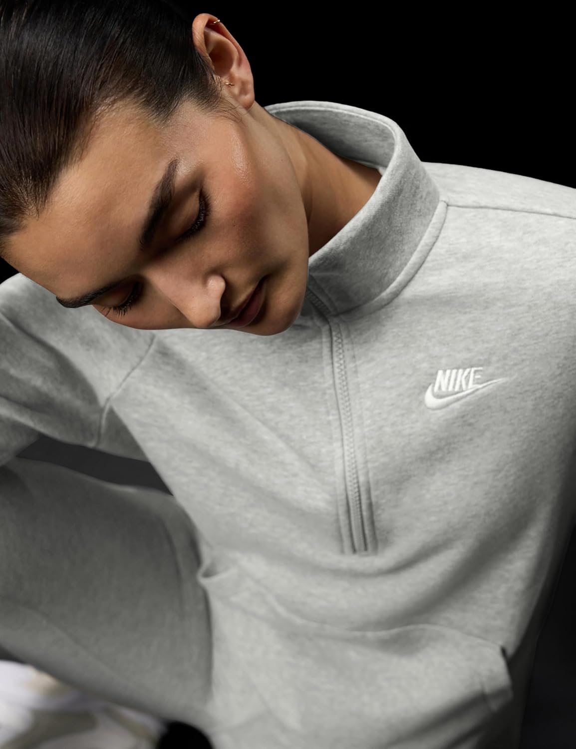 Nike Women's Sportswear Club Fleece 1/2-Zip Sweatshirt - Image 2
