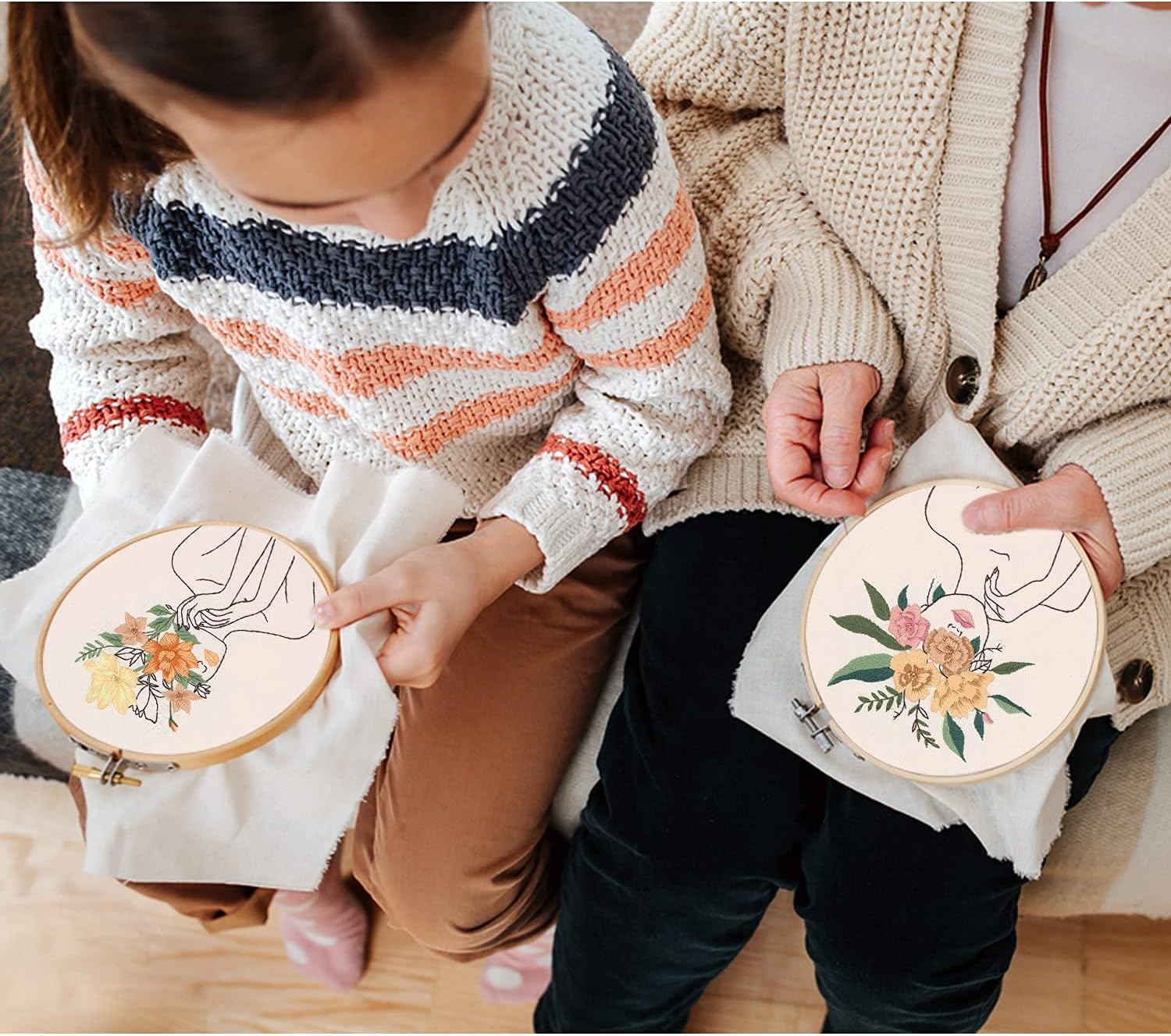 Santune 4 Pack Embroidery kit with Patterns and Instructions,DIY Beginner Cross Stitch Kits for Adults, with 4 Embroidery Clothes Women and Flower Pattern,2 Embroidery Hoops, Color Threads and Needles
