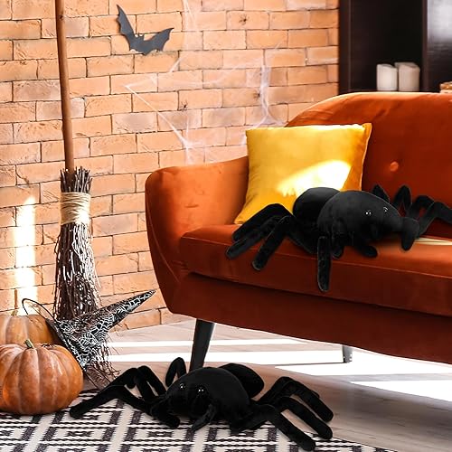 Miniatura 6 de Soaoo 2 almohadas de Halloween de araña de 15.75 x 9.84 pulgadas, diseño de araña negra, almohada realista con forma de tarántula espeluznante para