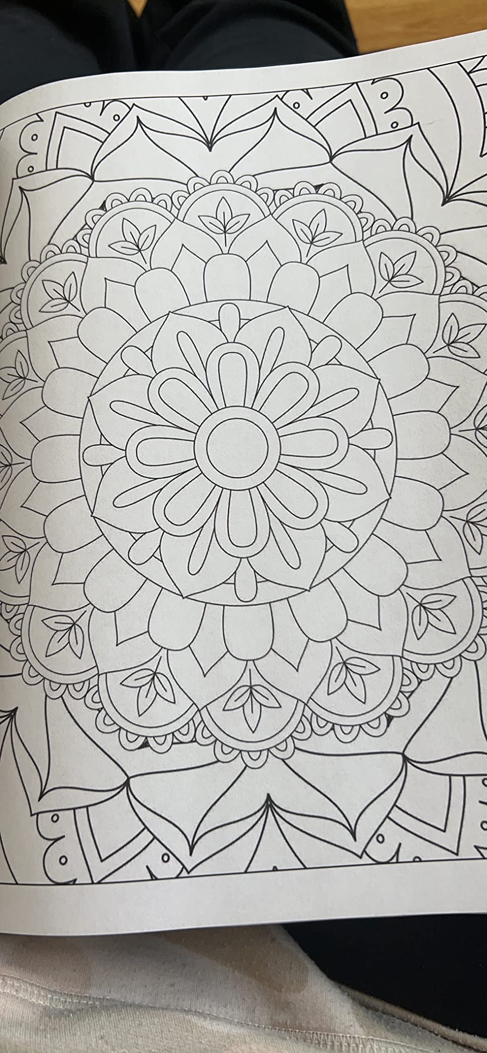 Mindful Patterns Coloring Book for Adults: An Easy and Relieving ...