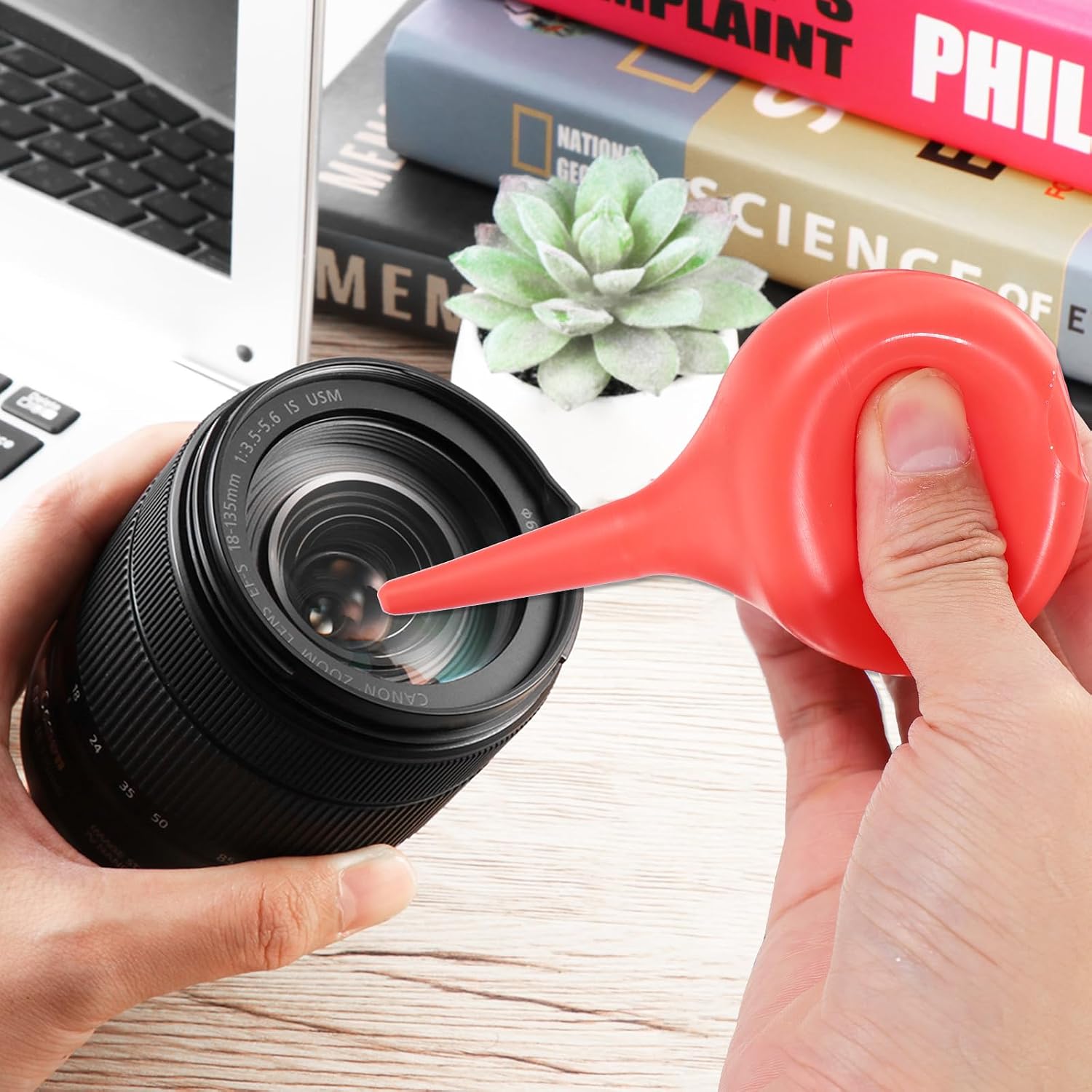 Healifty Rubber Air Bulb Dust Blower 4.72 Inch Squeeze Suction Cleaning Tool for Ear Care and Electronics Phone Dust Removal with Secure Grip