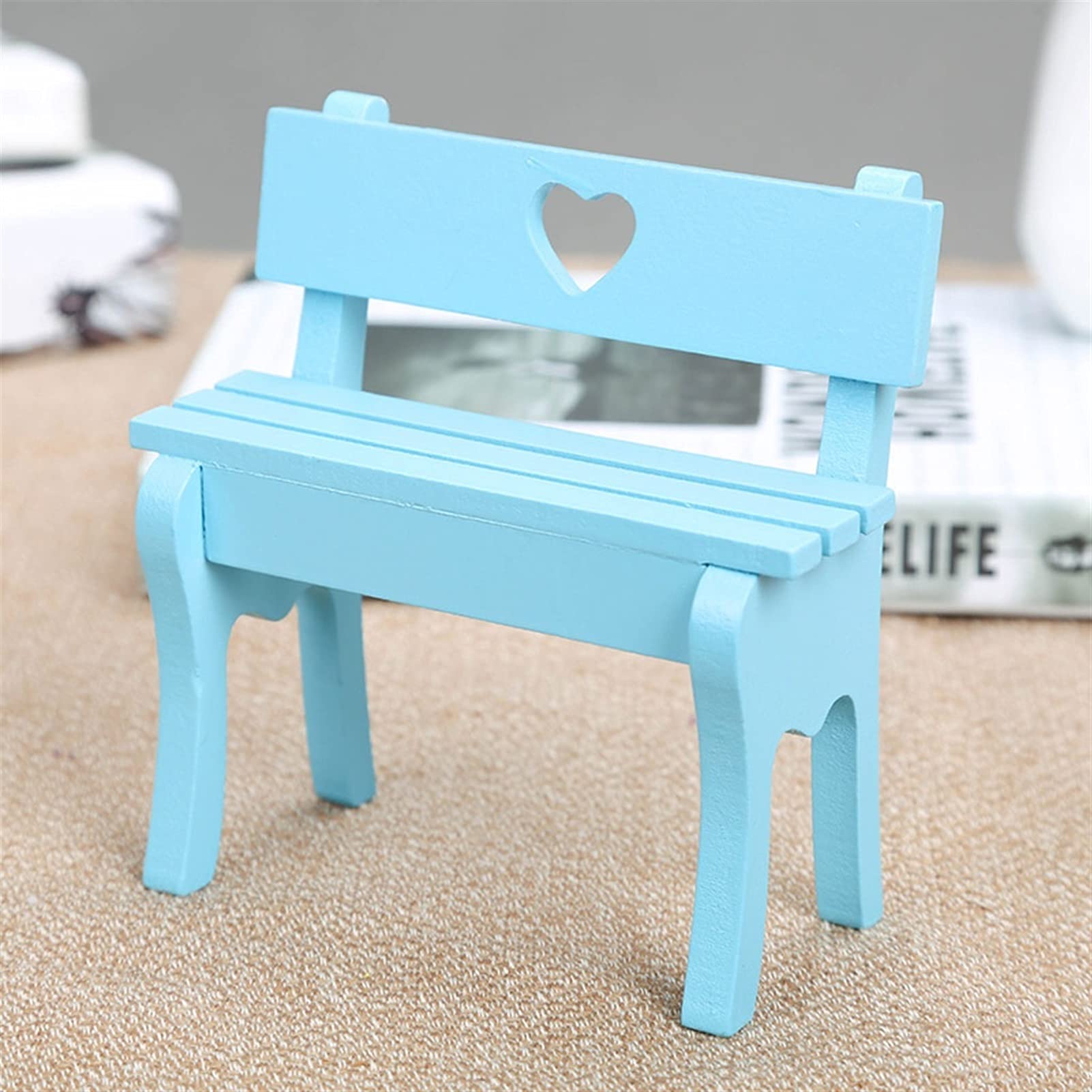 Evite rayas con este soporte de gafas de sol y organizador de mesa creativo azul