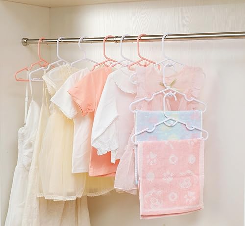 Miniatura 2 de VIIBASE Percheros de plástico apilables para bebé, 100 blancos, ranuras para hombros antideslizantes, ideales para lavandería y guardería, 11.5