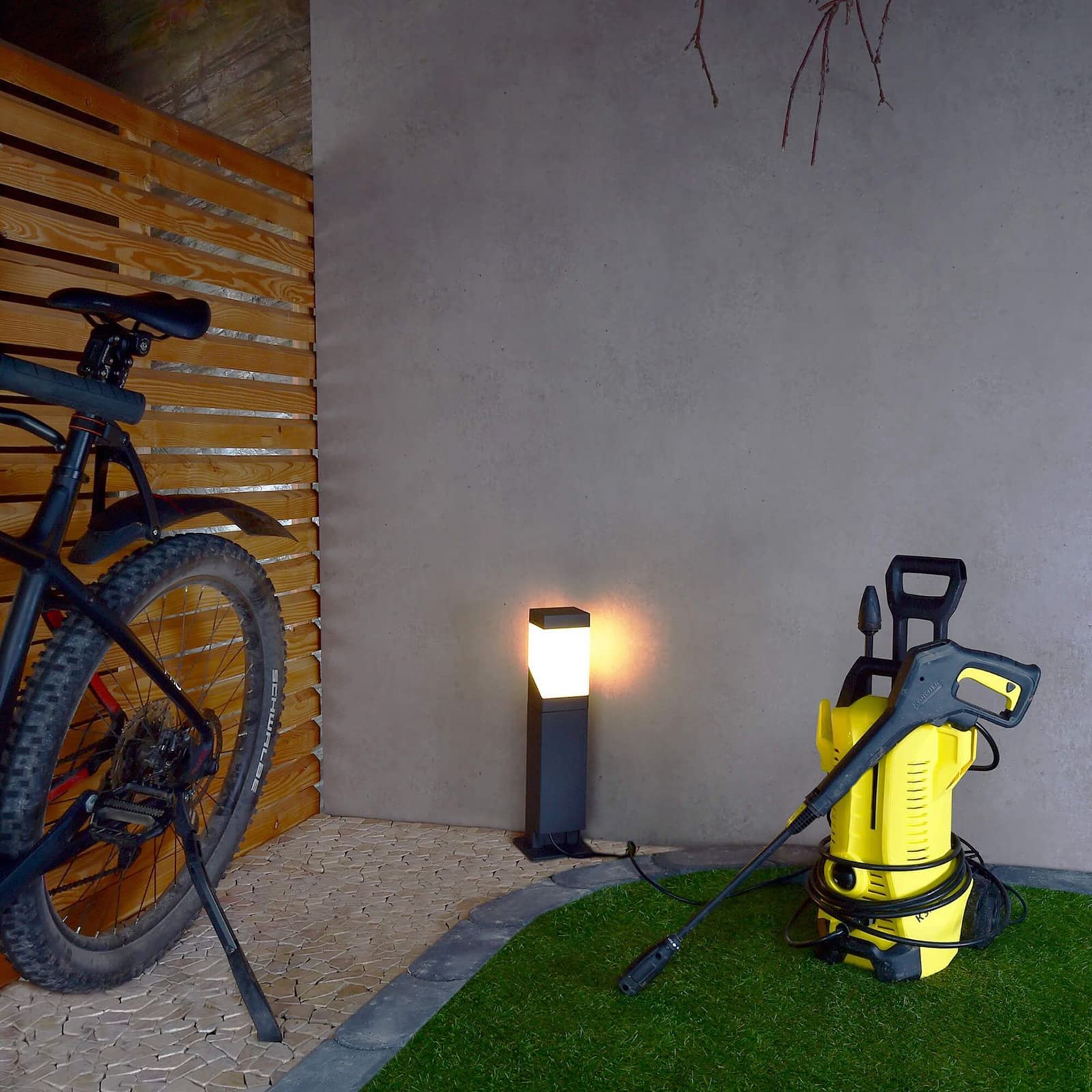 Planetitaly Kukui Puka lampione LED attacco E27 colonnina elettrica multipresa IP44 IP68 impermeabile 2 prese luce giardino garage 230V