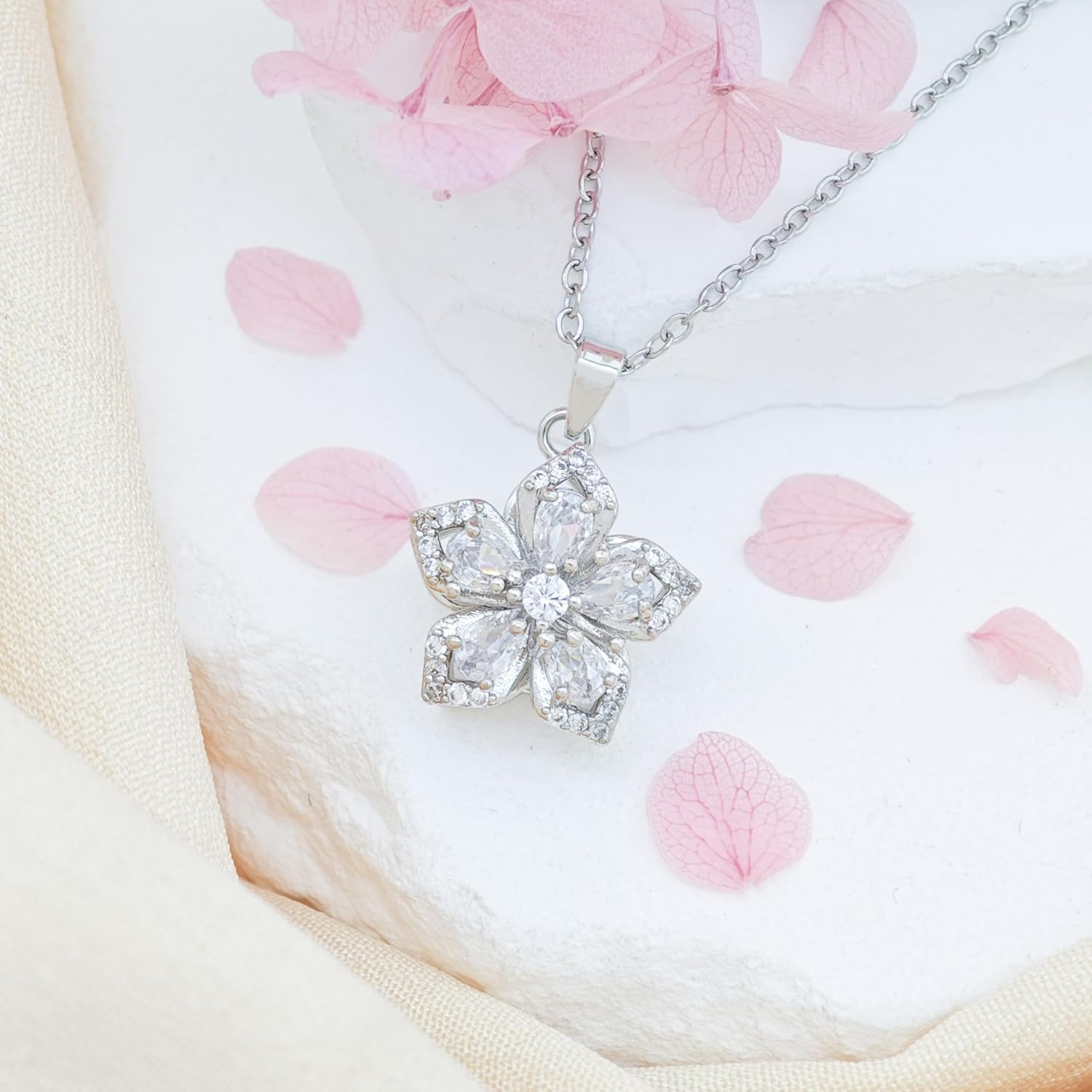 Necklace for Women Gold Flower Fidget Necklace Rotatable Crystal Silver Blossom Pendant Necklaces Adjustable Spinning Fidget Necklaces Redbud Flower Choker Funny Gift Jewelry
