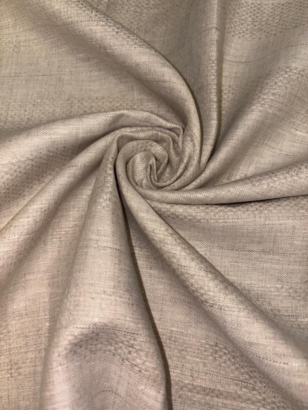 Lin italien de luxe à rayures argentées pour des robes d'exception - 8