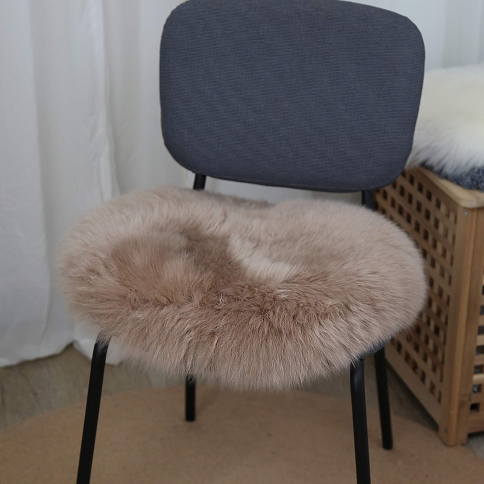 Tapis fausse fourrure de mouton pour soulager l'assise sur chaise de bureau rigide