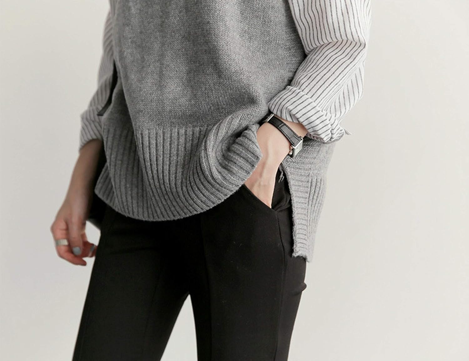 UANEO Women's Basic Round Neck Sleeveless High Low Pullover Knit Sweater Vest - Image 5