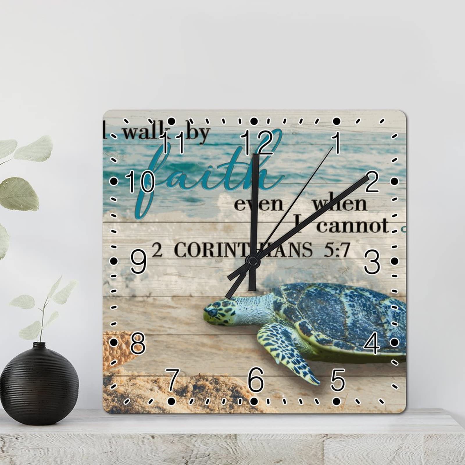 Horloge murale carrée tortue de mer silencieuse de 30 cm pour sublimer un mur vide