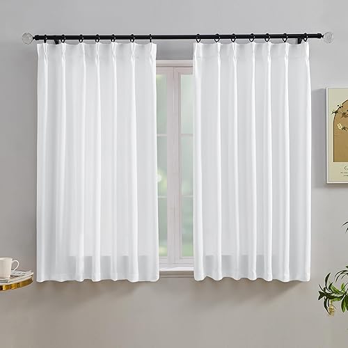Simplebrand Cortinas plisadas filtrantes de luz blanca pura para dormitorio de 54 pulgadas de largo, 2 paneles de cortinas lisas con aislamiento