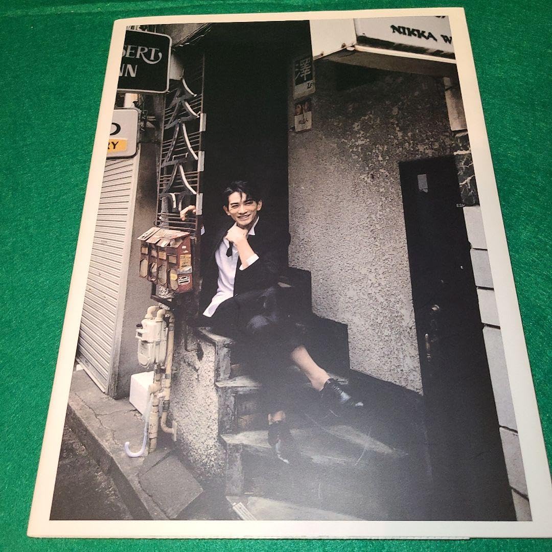 楽天限定】町田啓太 写真集 BASIC 楽天ブックス限定