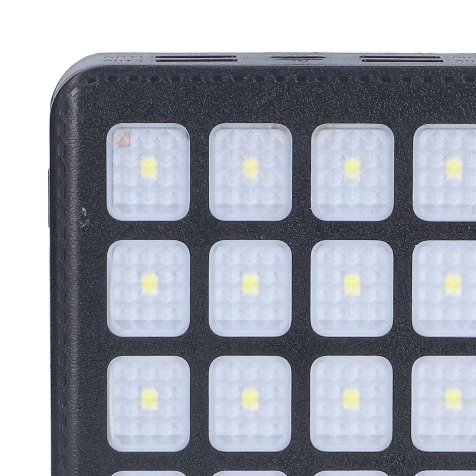 Power Bank Solare da 32 LED con 4 Porte USB, 30000 MAh, 3 modalità di Illuminazione, per Campeggio, Escursionismo e Avventure all'aria Aperta