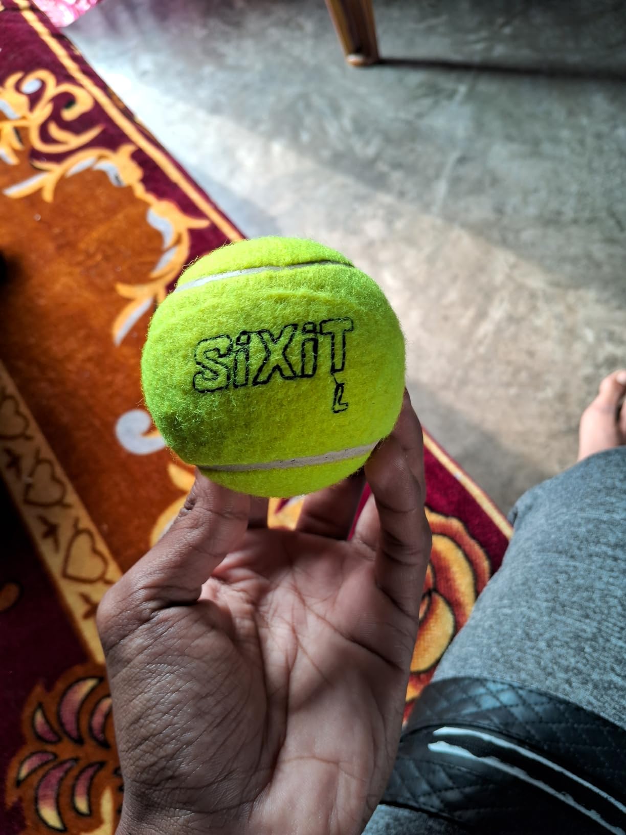 Sixit Lite Cricket Tennis Ball Pack of 6 , Green , Material Rubber
