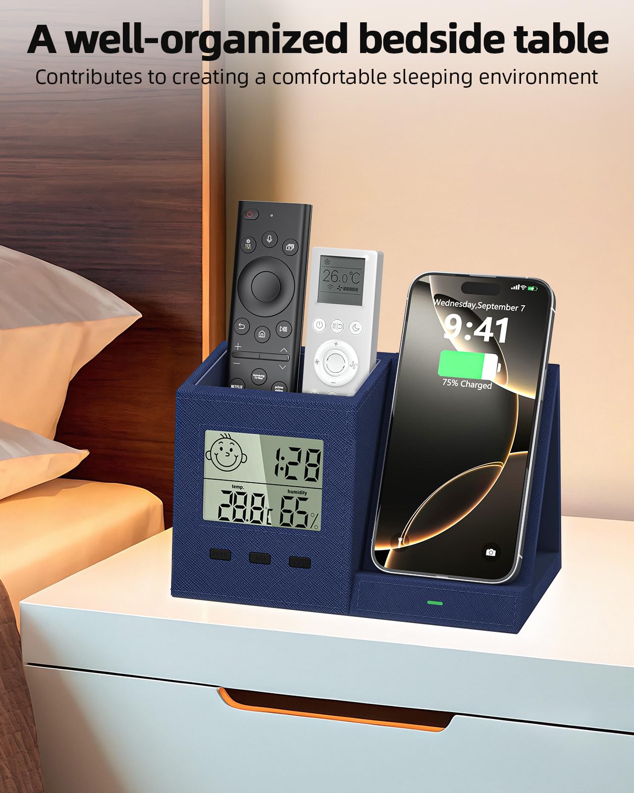 Organizer da scrivania con caricabatterie wireless, orologio digitale, termometro e igrometro, portapenne, multifunzione, accessori da scrivania per casa, ufficio, uomini, donne (batteria inclusa)