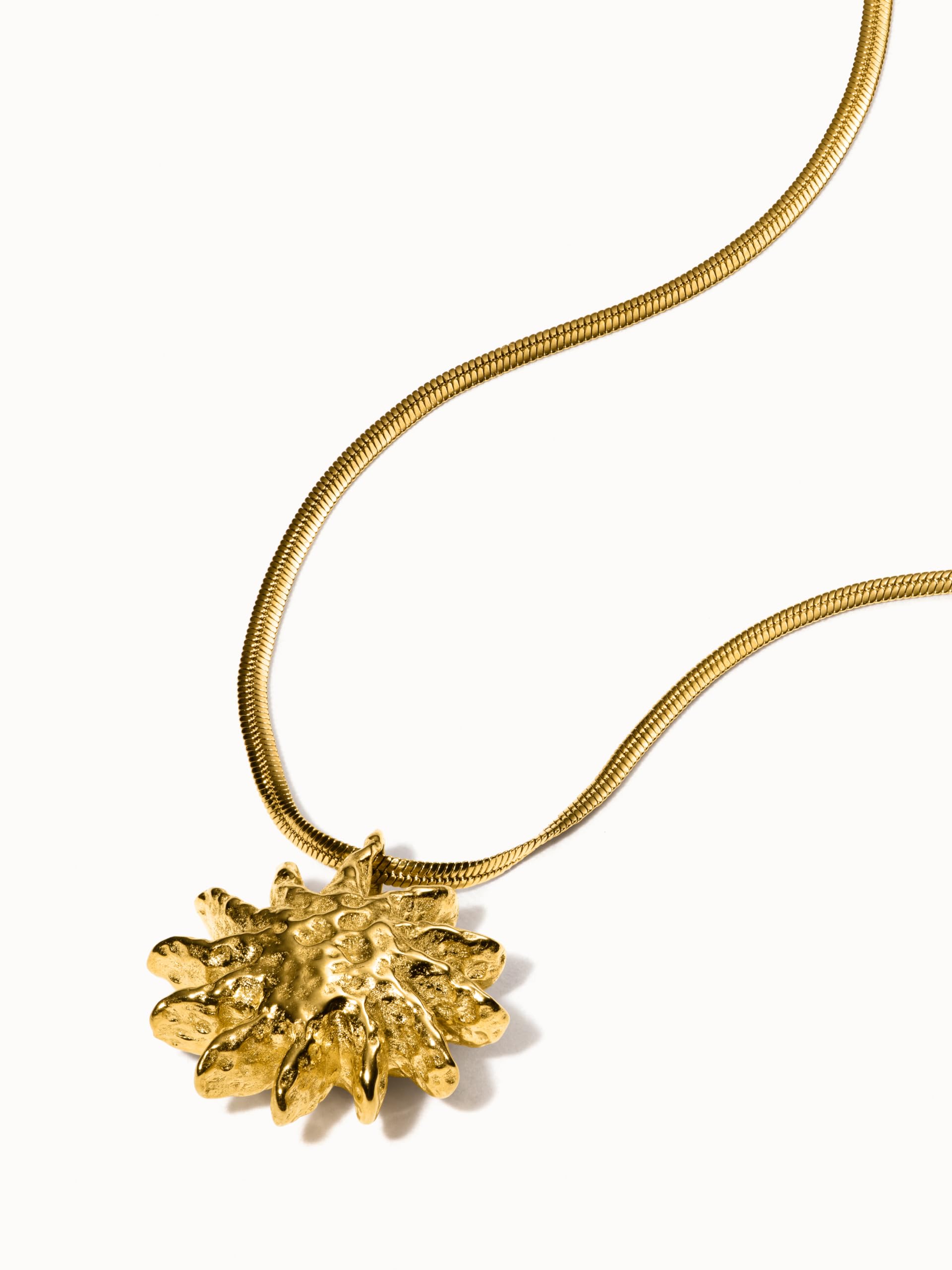 Purelei Iconic Sun - Collar de cadena de serpiente con colgante de sol, acero inoxidable chapado en oro de 14 K/18 K, 50/55 cm, cadena de símbolos, 9 g, resistente al agua y ajustable