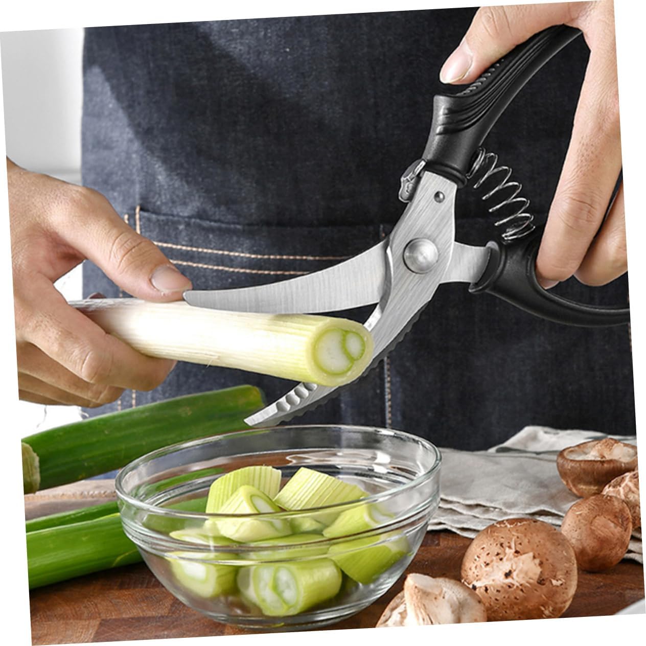 Multipurpose Heavy Duty Poultry Shears Scissors for Meat and Bone Cutting Ergonomic Non Slip Handle Resistant Kitchen Food Scissors for Home Cooking