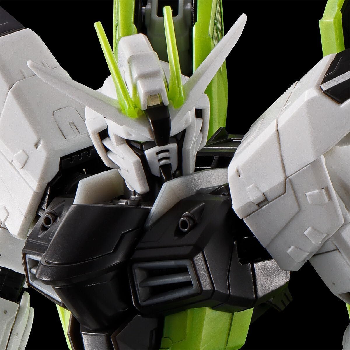 Amazon | RG 機動戦士ガ ンダムSEED フリーダムガンダム [A P E X