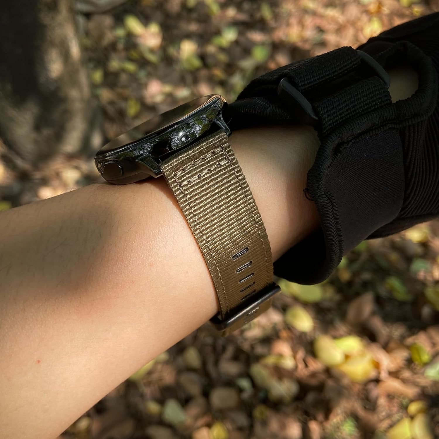 Quick Release 20/22mm Nylon Watch Band Compatible with Samsung Galaxy Watch 4/5/6/7 (40mm/44mm/47mm), Compatible with Amazfit GTS/GTR/T-Rex 3 Pro, Garmin Venu 2 Plus/Vivoactive 4, Fossil Gen 5, More Smartwatches & Traditional Watches​