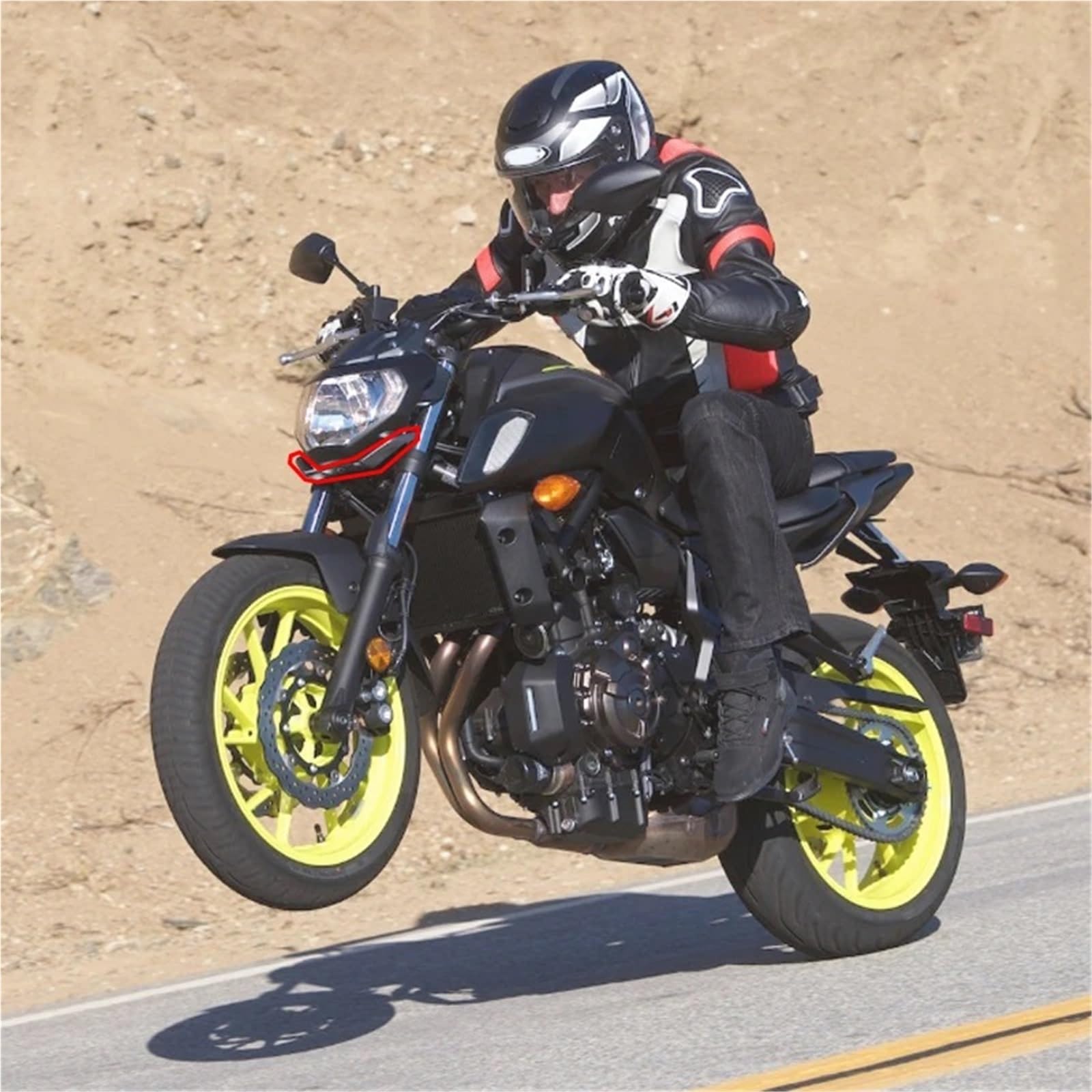 Front Bumper Splitter dachowy Pasuje do YAMAHA MT-07 FZ-07 MT07 FZ07 2018 2019 2020 Osłona aerodynamiczna Winglet przedniego skrzydła Spoiler Owiewka