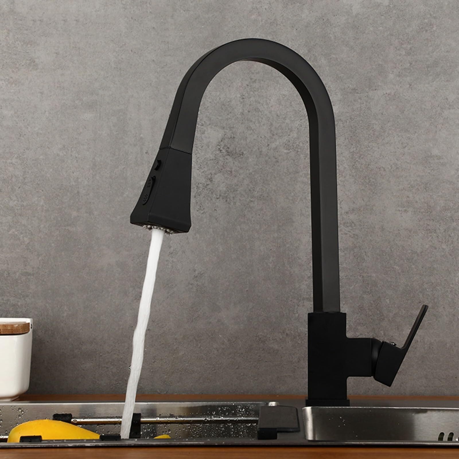 Robinet de cuisine avec douchette extractible pour simplifier vos recettes en famille