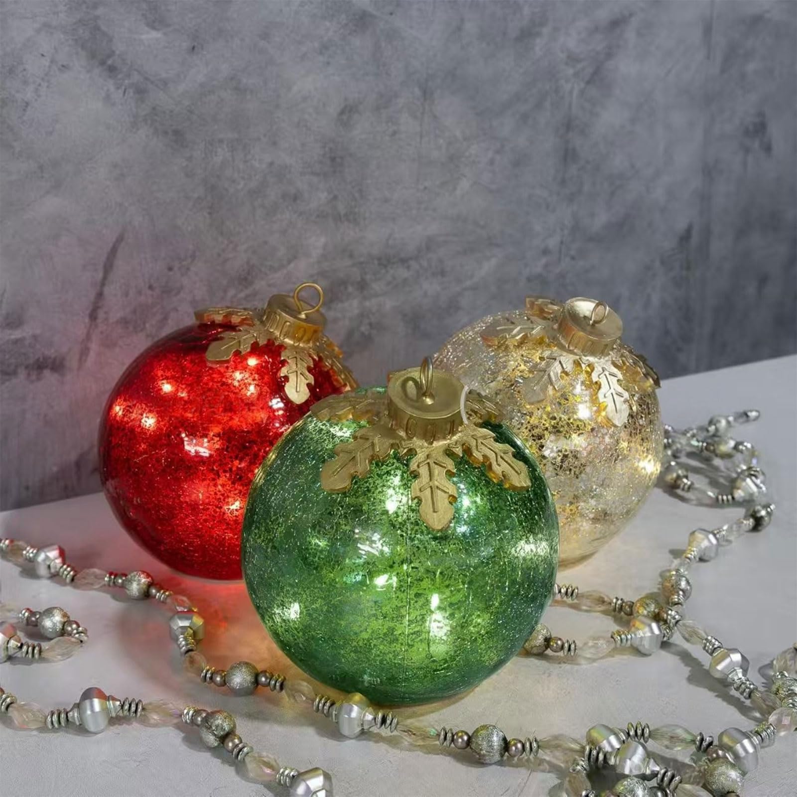 Sfera a LED con illuminazione automatica, con timer di 6 ore, decorazione da tavolo, decorazione per feste, ornamento natalizio da scrivania