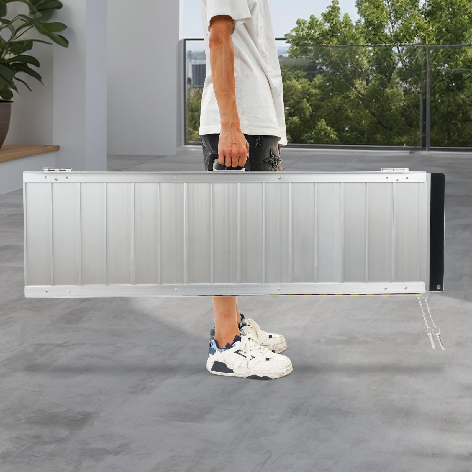 Rampa plegable para silla de ruedas, rampa portátil de aluminio con rieles laterales y carga máxima de 272 kg para escaleras, escaleras, puertas, ruedas de movilidad 72 x 122 cm