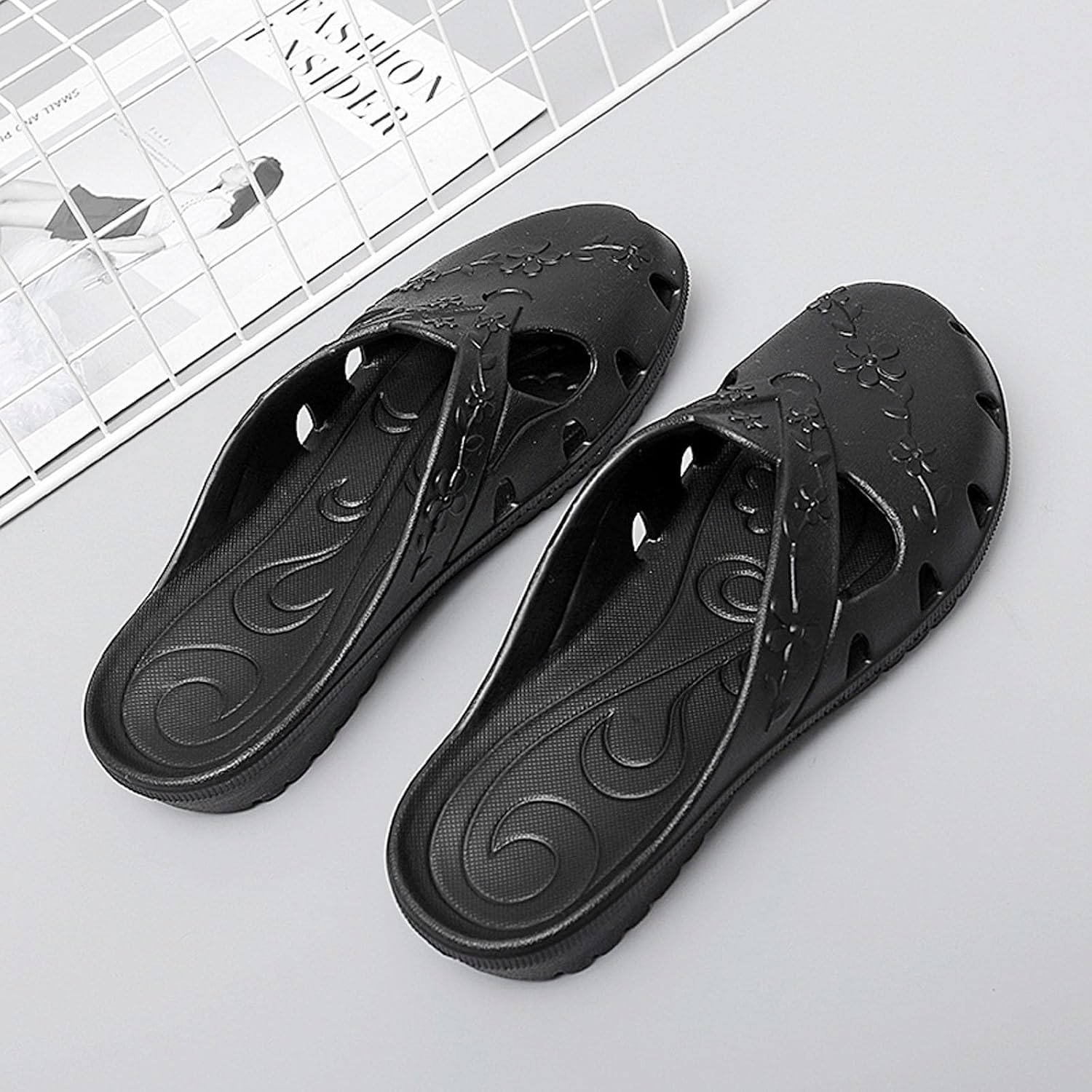 MEIAGDT Women's Flat Sandals Slip On Water Sandals Casual Floral Mules Lightweight Closed Toe Summer Beach Shower Shoes for Pool, Garden, Walking, Vacation
