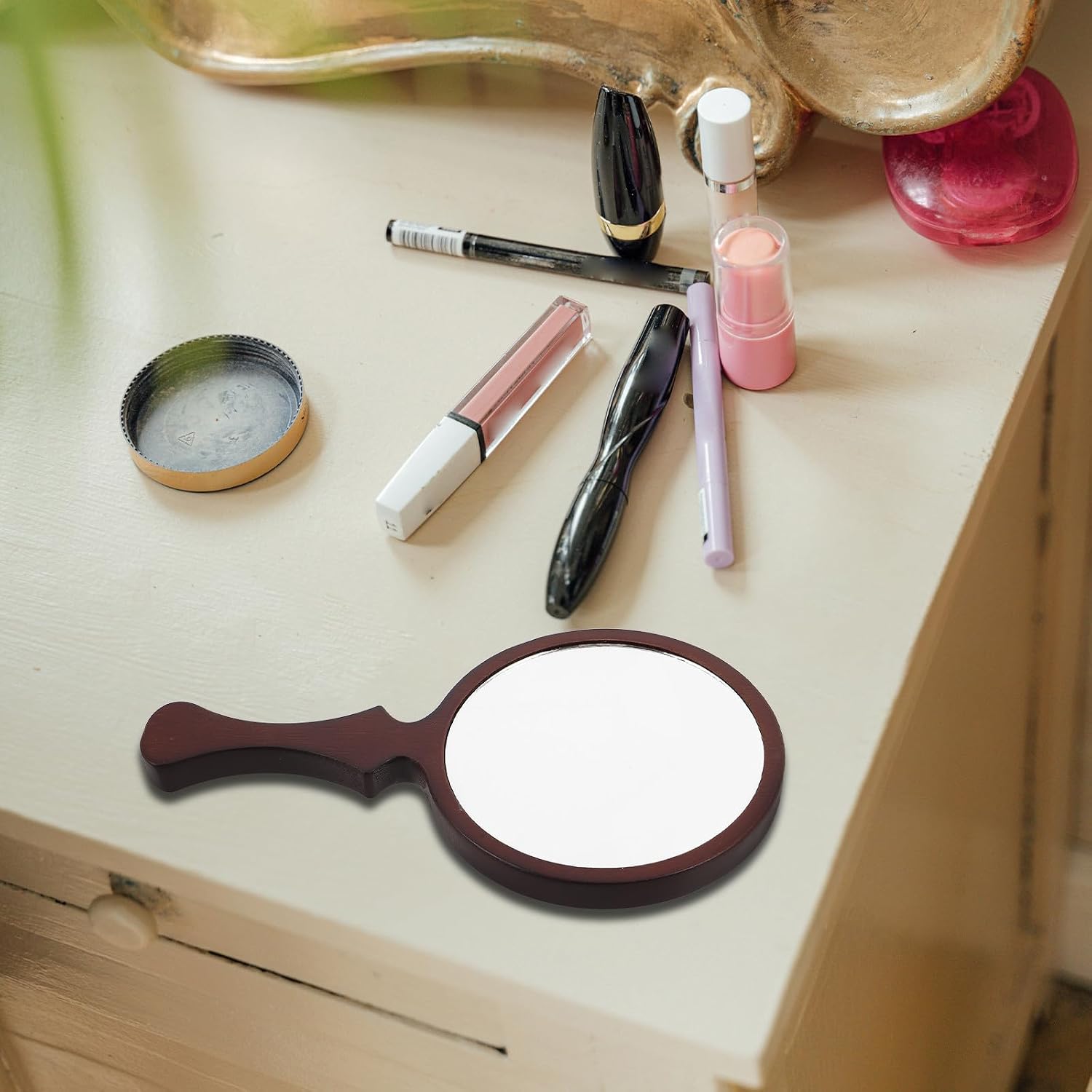 VICASKY Vintage Style Handheld Makeup Mirror with Wooden Fishtail Handle, Portable and Distortion-Free, Finely Polished Glass for Morning Skincare and Travel Use image 5