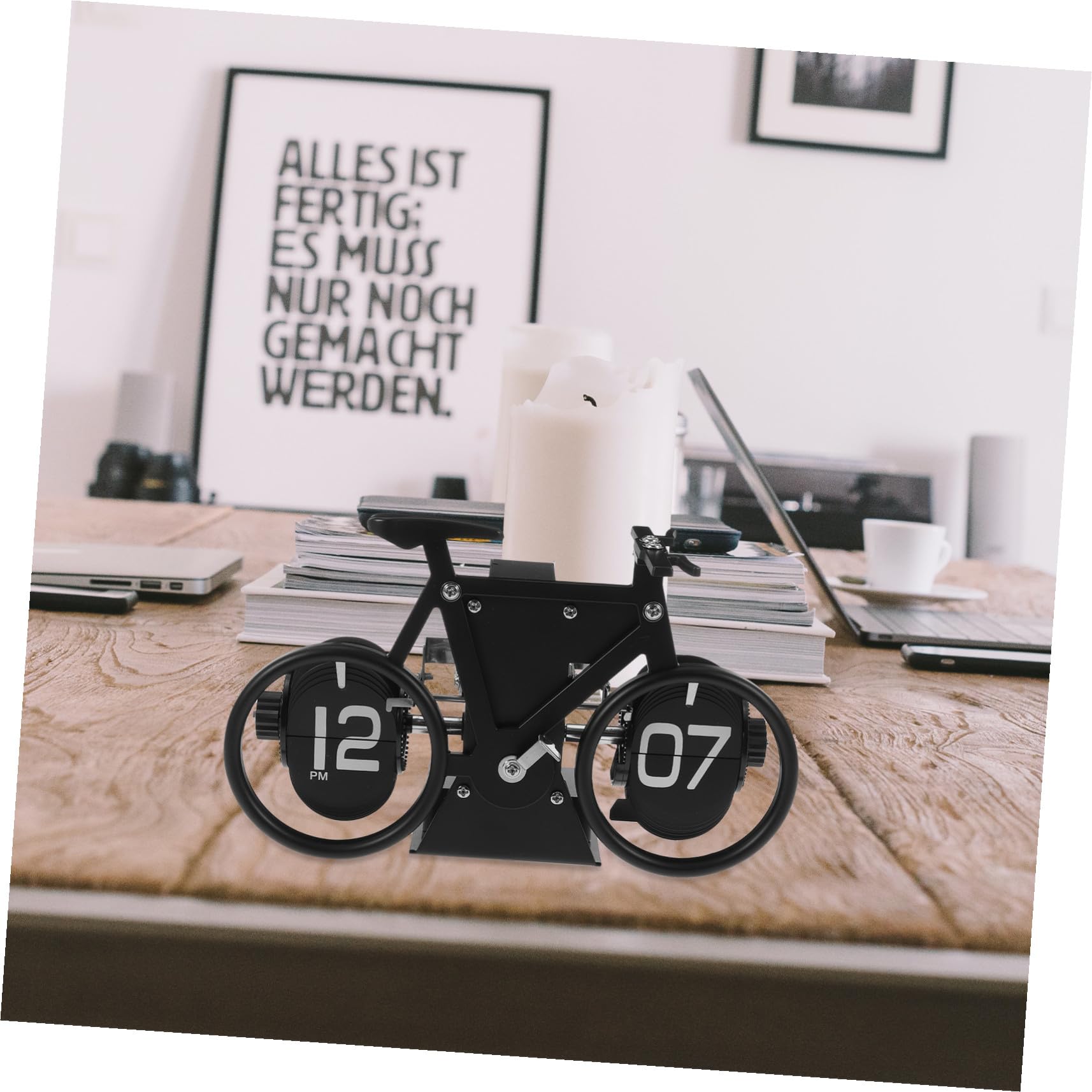 Artibetter Vintage Tischuhr Fahrrad aus Robustem Material Retro Flip Clock für Büro und Zuhause mit Antikem Charme