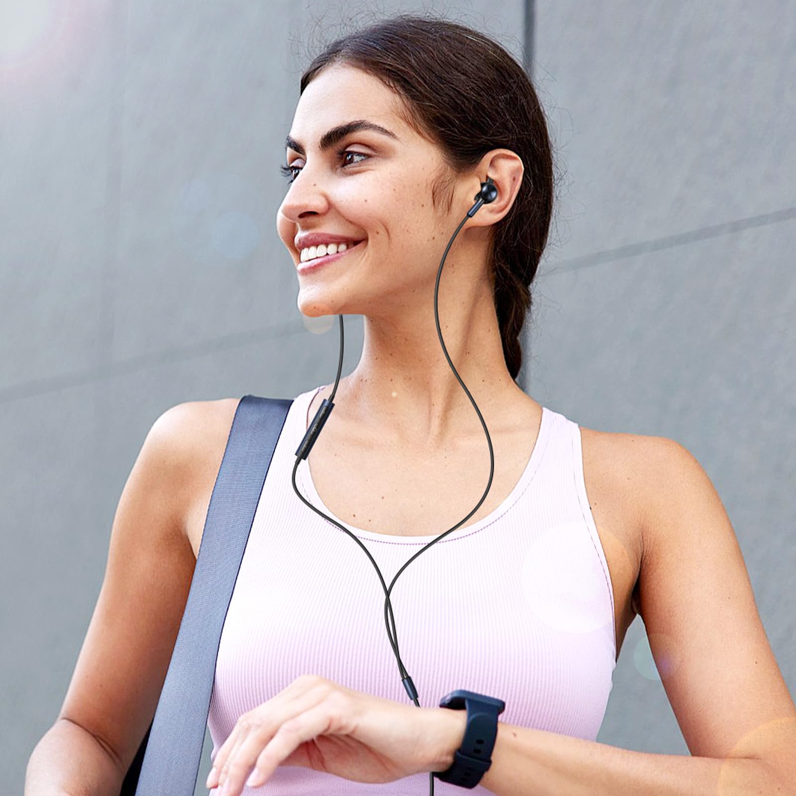 APETOO Auricolari con cavo USB-C con alette anti-allarme/ferite, per iPhone 16 15/iPad/Samsung/Android, microfono e controllo del volume, bassi stereo puri, cancellazione del rumore, auricolari in-ear