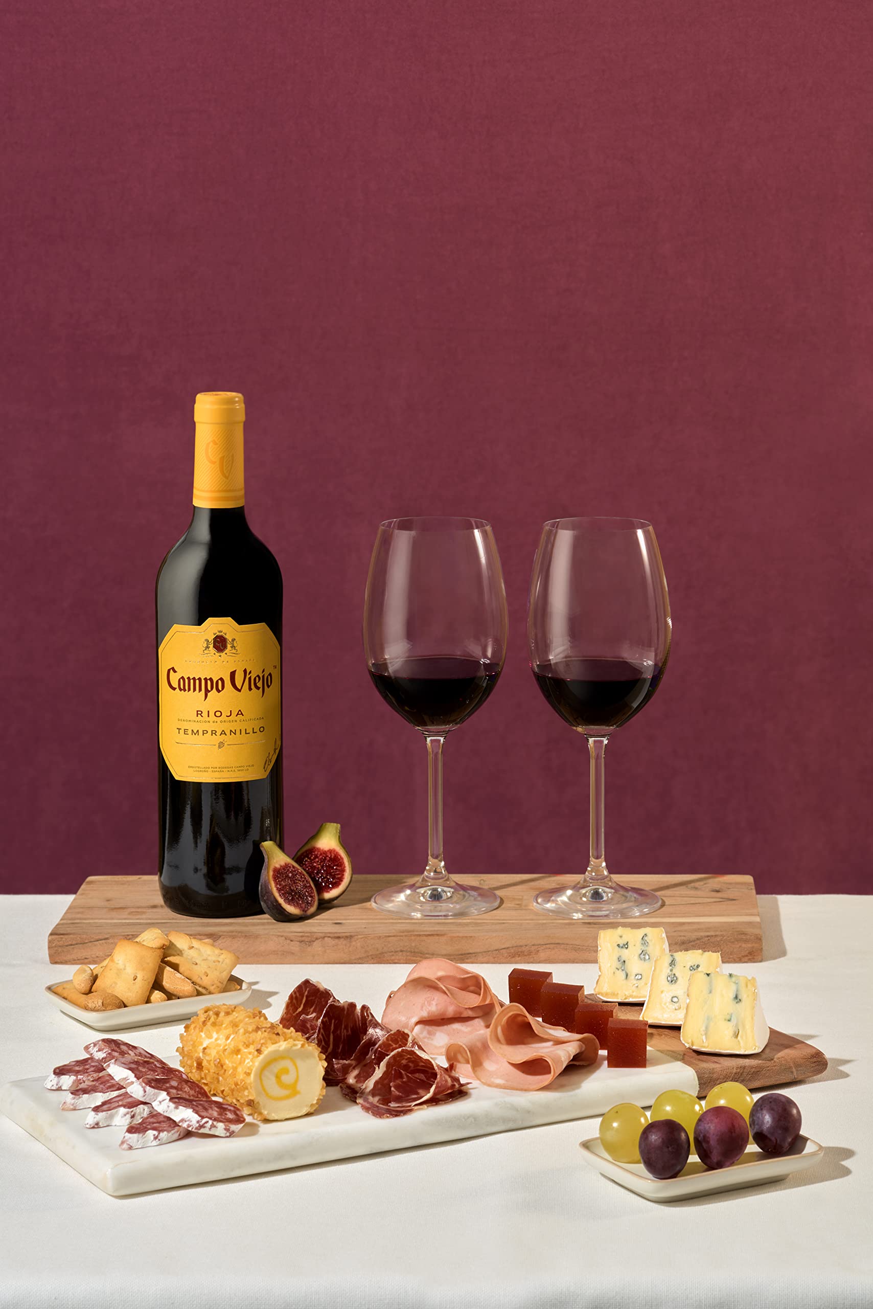 CAMPOVIEJO Tempranillo Rotwein – Spanischer Rotwein mit Fruchtaromen, würzigen Kräuternoten & zarter Vanille-Kokos-Süße – Weinbox-Set | 6 x 0,75 L | 750 ml (6er Pack)