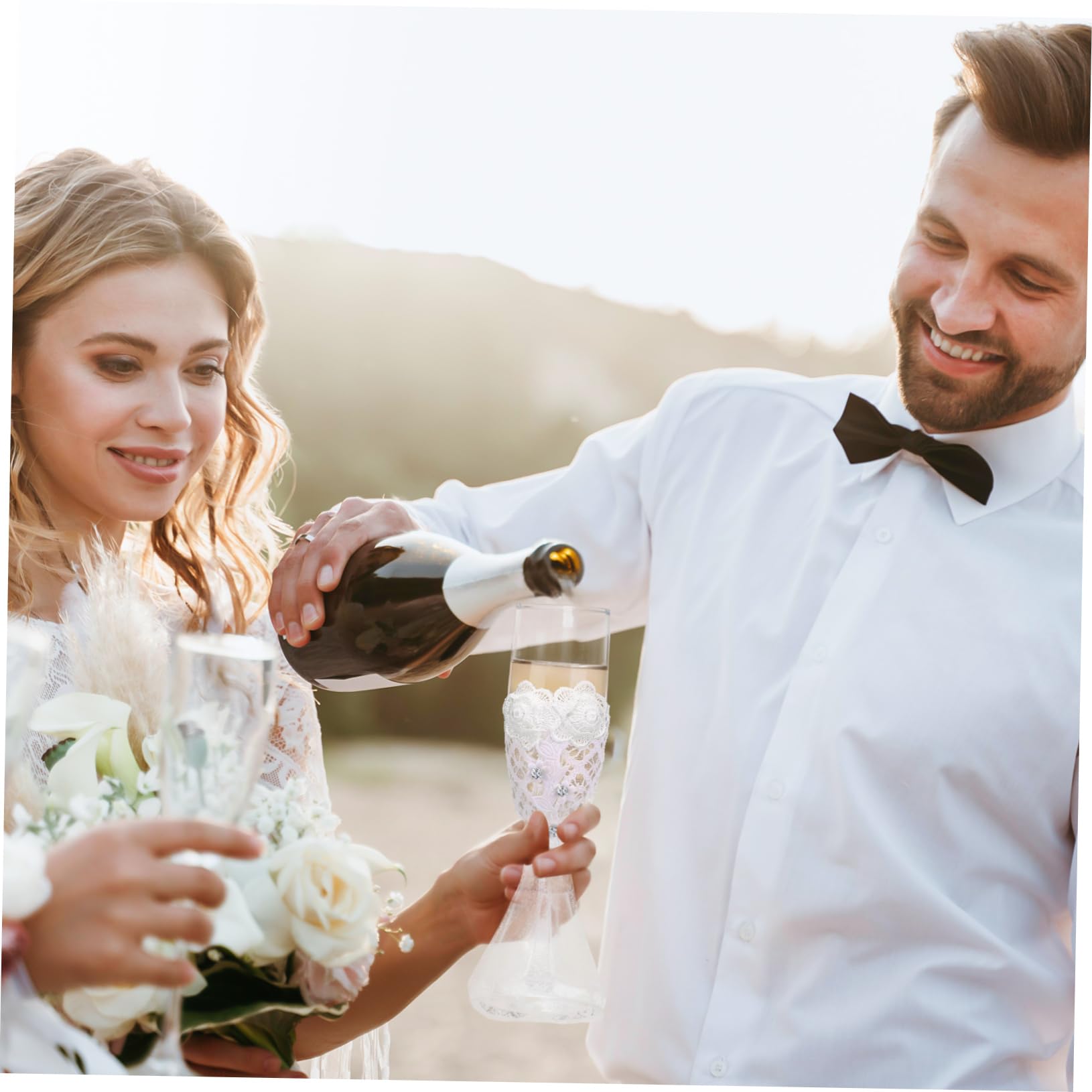 1juego Copas De Brindis Para Boda Elegantes Flutes Decorativas Para Novios Vaso De Champán Para Celebraciones Diseño De Vestido y Traje Para Aniversarios y Compromisos